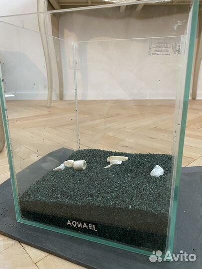 Аквариум с комплектующими 10 л