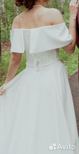 Свадебное платье