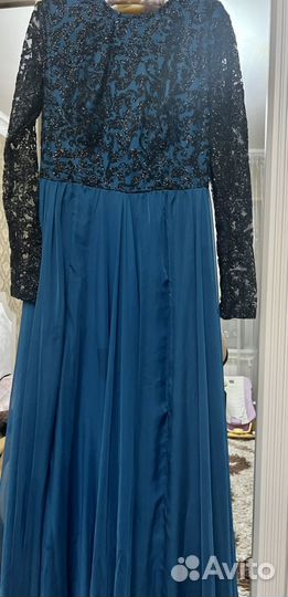 Вечернее платье