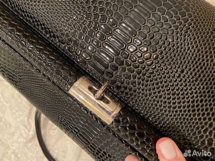 Чемодан для маникюра