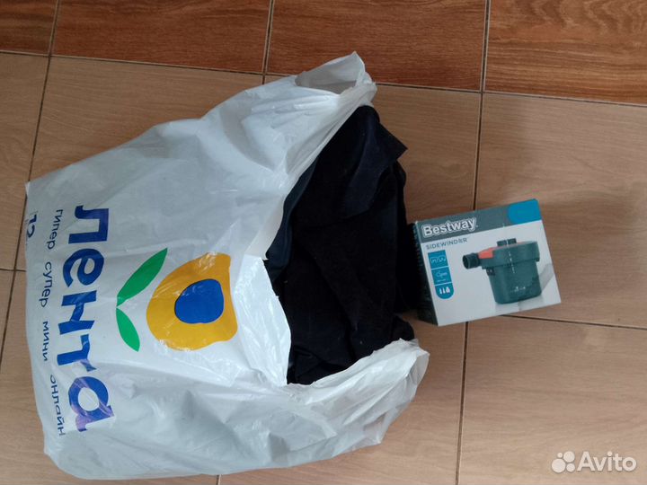 Матрас и насос