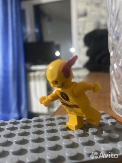 Lego минифигурка профессора зума