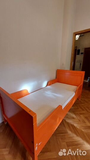 Детская кровать IKEA с матрасом