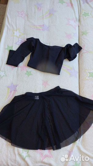 Спортивный купальник с юбкой