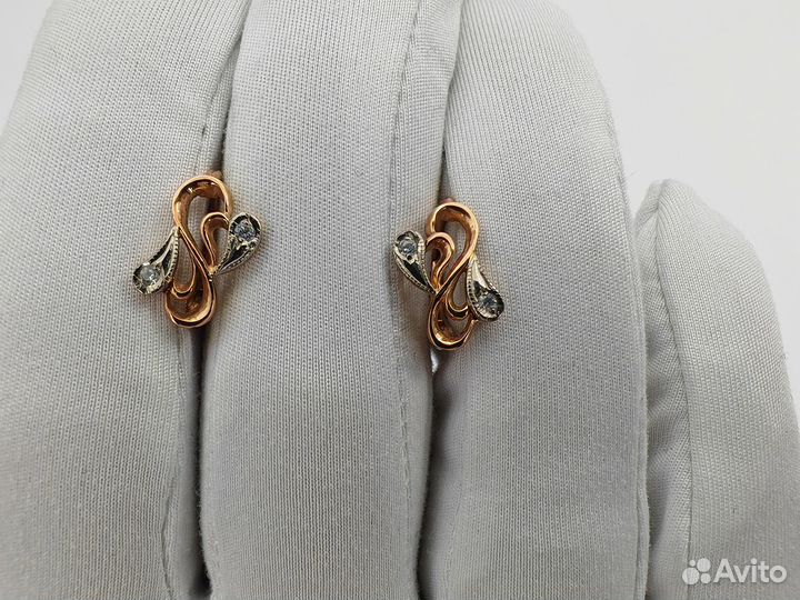 Пара серёг 585 пробы
