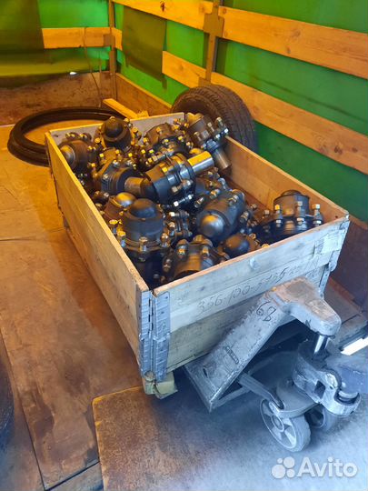 Полуось со ступицей 2птс4