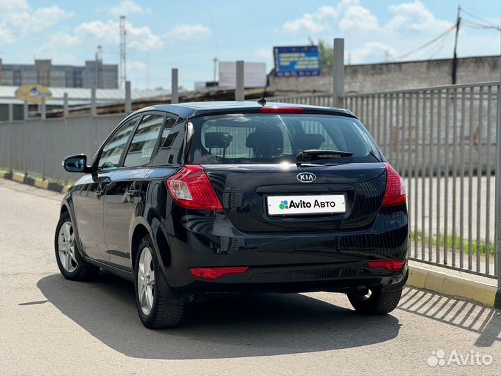 Kia Ceed 2.0 AT, 2011, 140 000 км