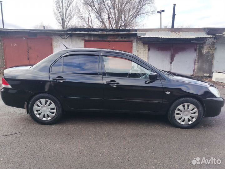 Mitsubishi Lancer 1.6 AT, 2005, 290 000 км