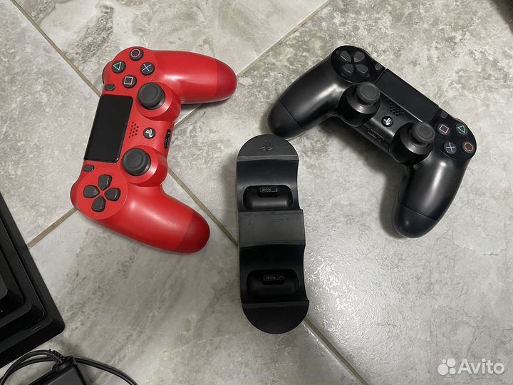 Приставка Sony PS4 Pro