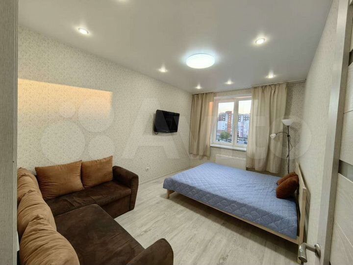 2-к. квартира, 63 м², 3/10 эт.