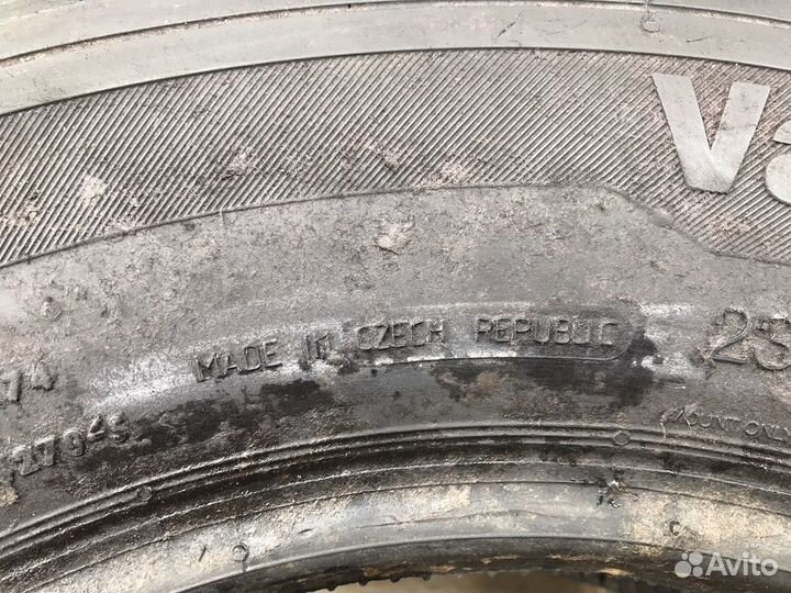 Continental VancoViking 235/65 R16C