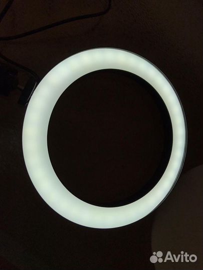 Кольцевая лампа