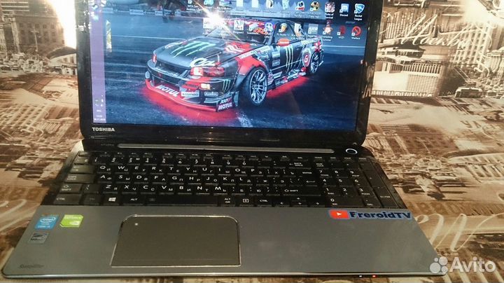 Toshiba L50-A-M6S