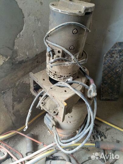 Электродвигатели Штабелёр балканкар (запчасти)