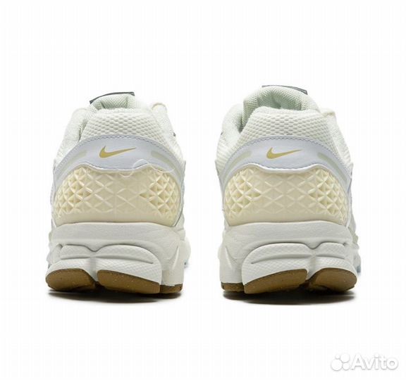 Nike Air Zoom Vomero 5 (35.5-42 EU) Оригинал