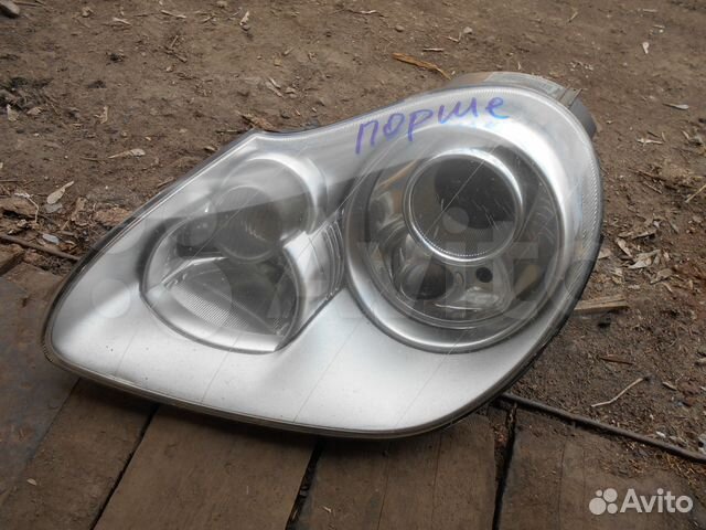 Фара левая Porsche Cayenne 955 03-06г