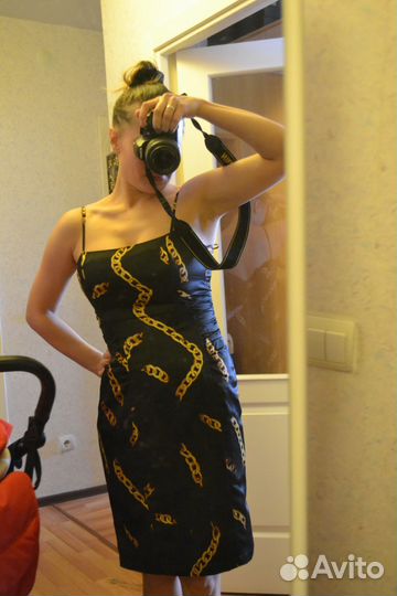 Платье черное атласное