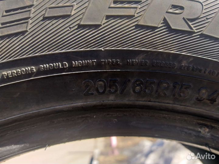 Toyo Observe Ice-Freezer 205/65 R15