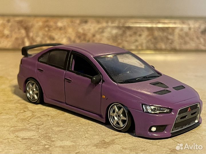 Модель автомобиля Mitsubishi Evolution X (10)