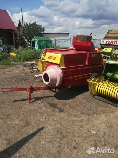 Пресс-подборщик New Holland Пресс-подборщик тюковый BB, 1998