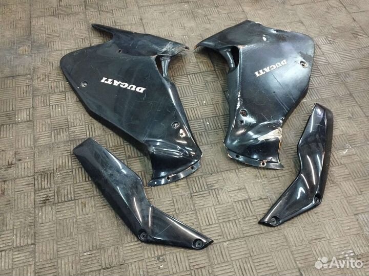 Пластик Ducati 900ss