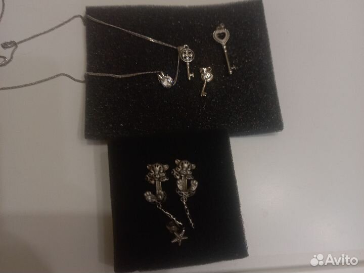 Серебряные кулоны