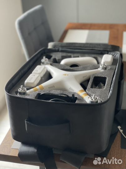Квадрокоптер dji phantom 3se