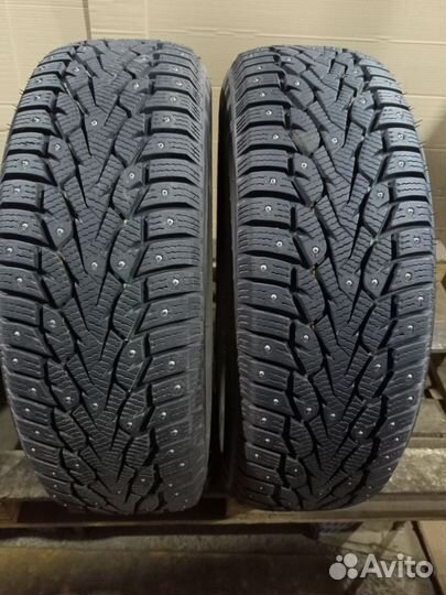 Arivo Ice Claw ARW8 215/70 R16 100T