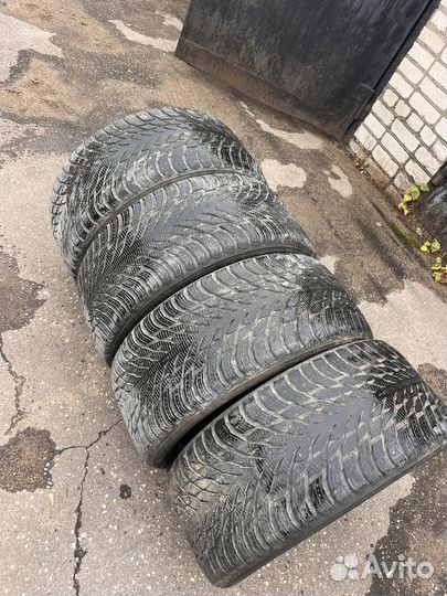 Nokian Tyres Hakkapeliitta R3 SUV 295/40 R21 111T