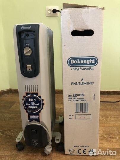 Масляный обогреватель DeLonghi 1000w/5секций