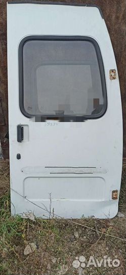 Дверь на газель