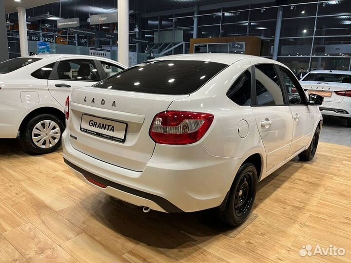LADA Granta 1.6 МТ, 2024