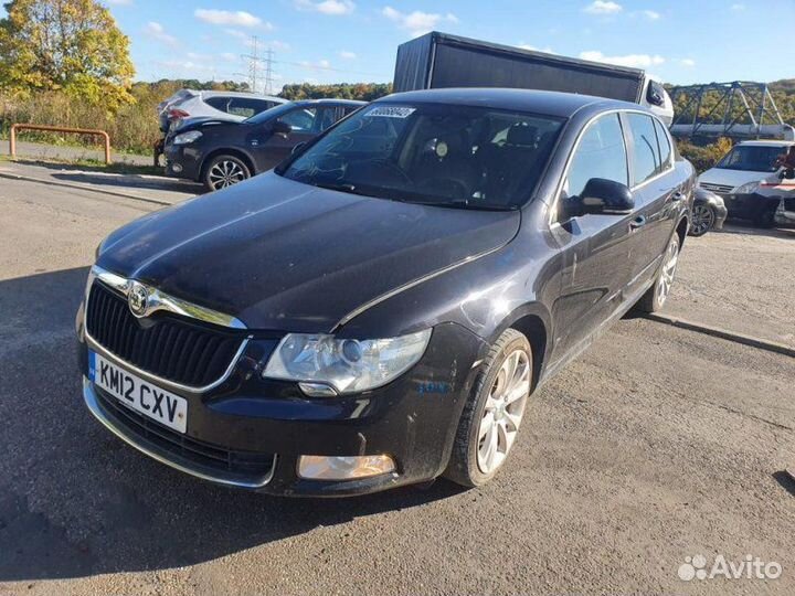 Патрубок интеркулера Skoda Superb 1.8 2012