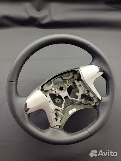 Руль Toyota Highlander 2 XU40