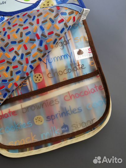 Нагрудник для кормления