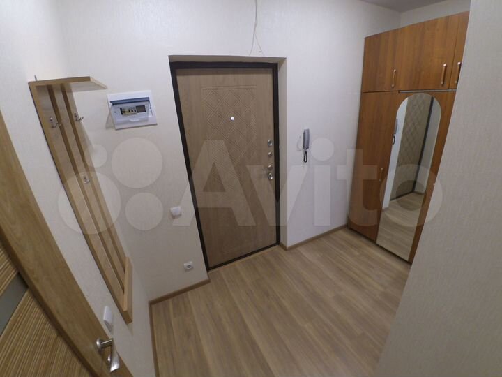 1-к. квартира, 35 м², 8/12 эт.