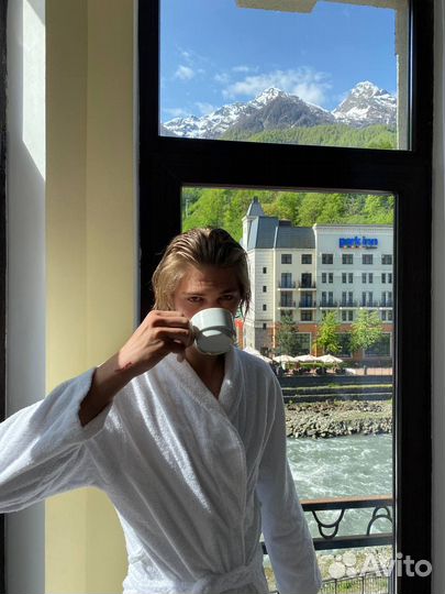 Стилист, дизайнер, модель