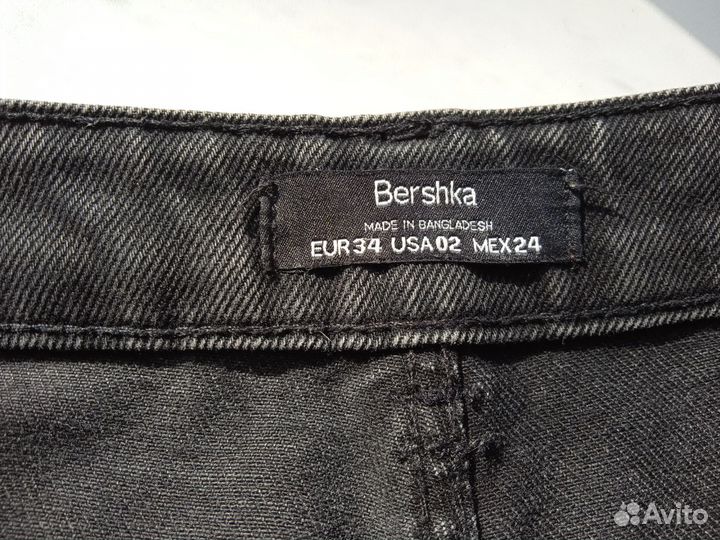 Джинсы бананы Bershka