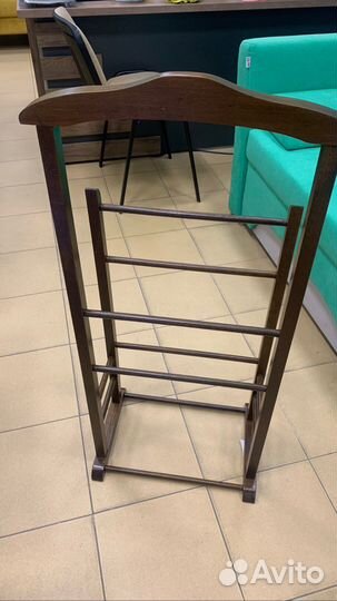 Вешалка напольная