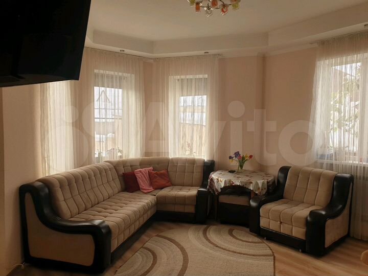 3-к. квартира, 67 м², 1/2 эт.