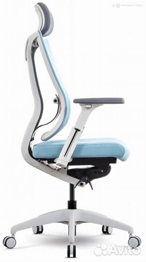 Кресло для руководителя Schairs Tone M01W