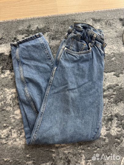 Джинсы mango