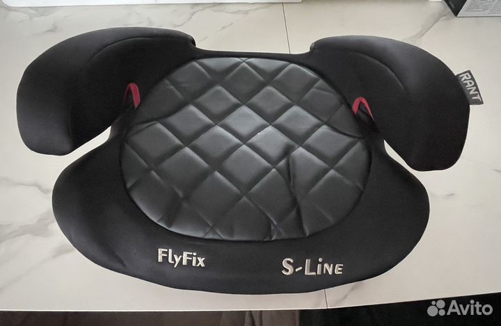 Детский бустер автомобильный