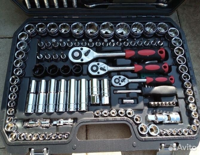 Инструменты для автомобиля 151 предмет