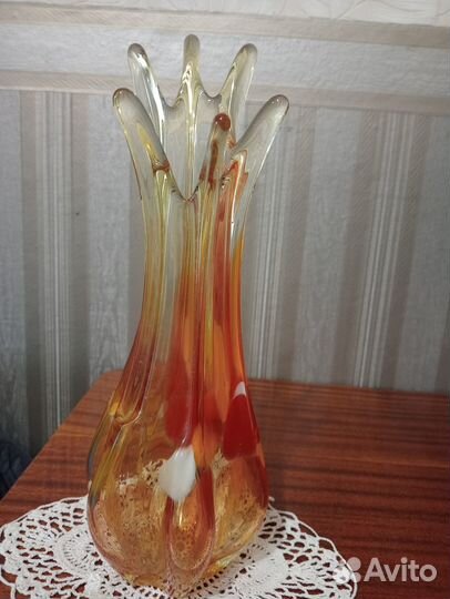 Ваза интерьерная цветное стекло СССР гутная техник