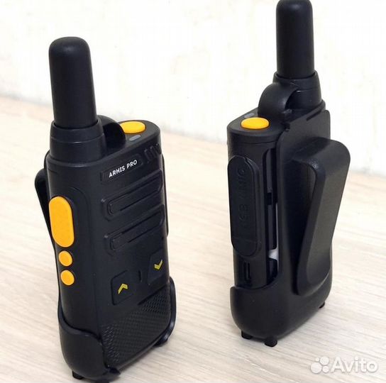 Рация с наушником, радиостанция с гарнитурой