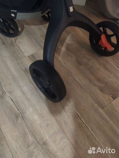 Коляска Stokke xplory v6