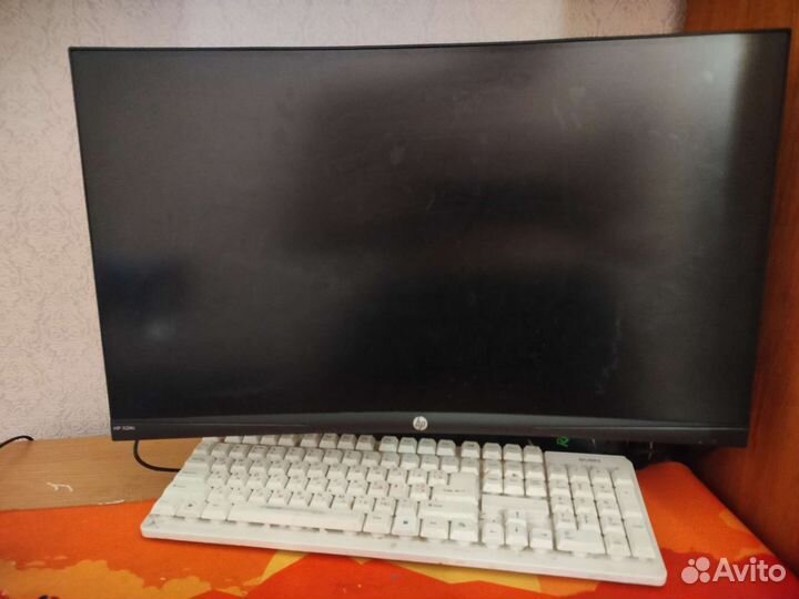 Монитор hp x24c