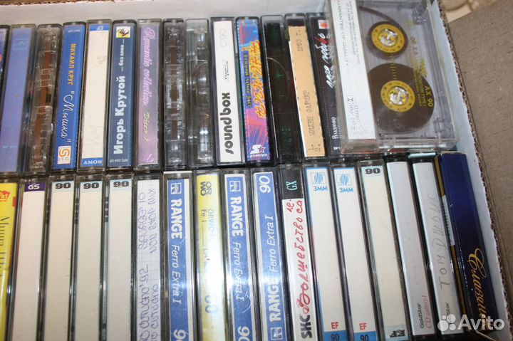 Кассеты для магнитофона