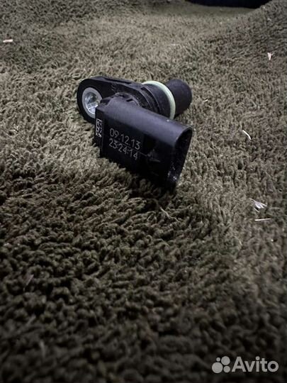 Датчик положения распредвала Skoda